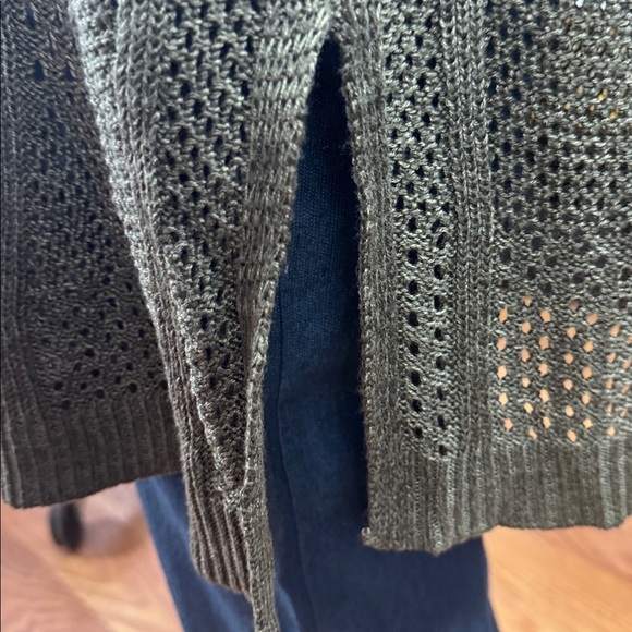 EST.1946 (Cato) Olive Green Women's Long Knit Cardigan size 22/24 - Picture 6 of 6